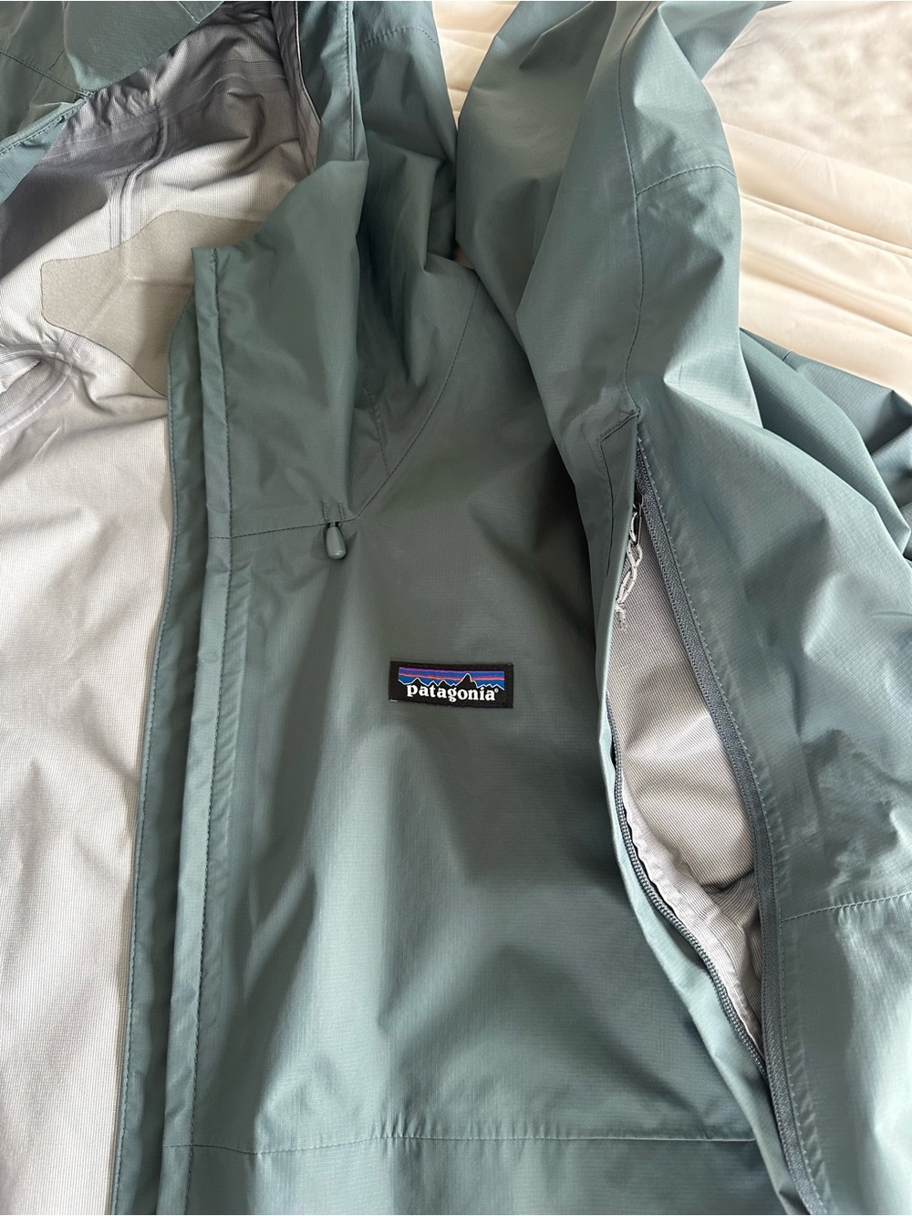 Patagonia Men's Hooded Rain Jacket - Teal Green - Picture 3 of 5